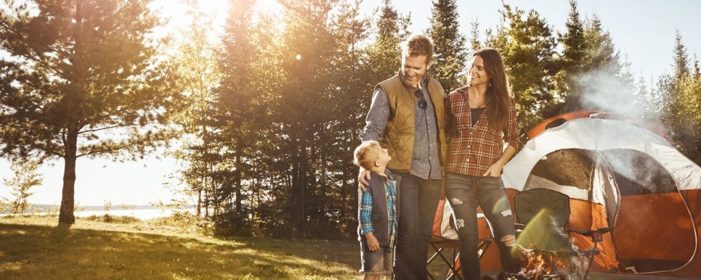 Camping mit Kindern / © gradyreese / Getty Images International