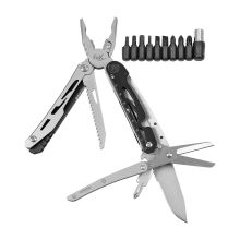Multifunktionstool mit Schere