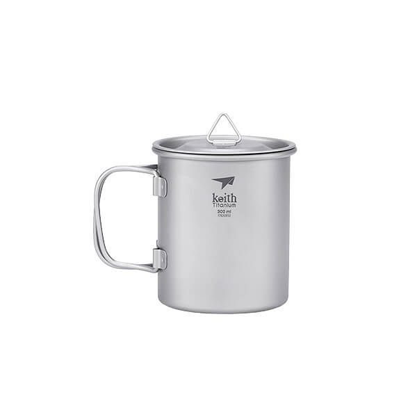Titan Becher mit Klappgriff und Deckel